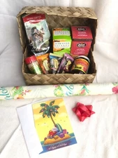 Hawaiian Merry Christmas Gift Baskets Coffee Tea Cookies Salt Jam Taste Hawaii N