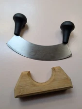 Wusthof Mincing Knife Wiegemesser #4732 7" 23cm With Wood Stand