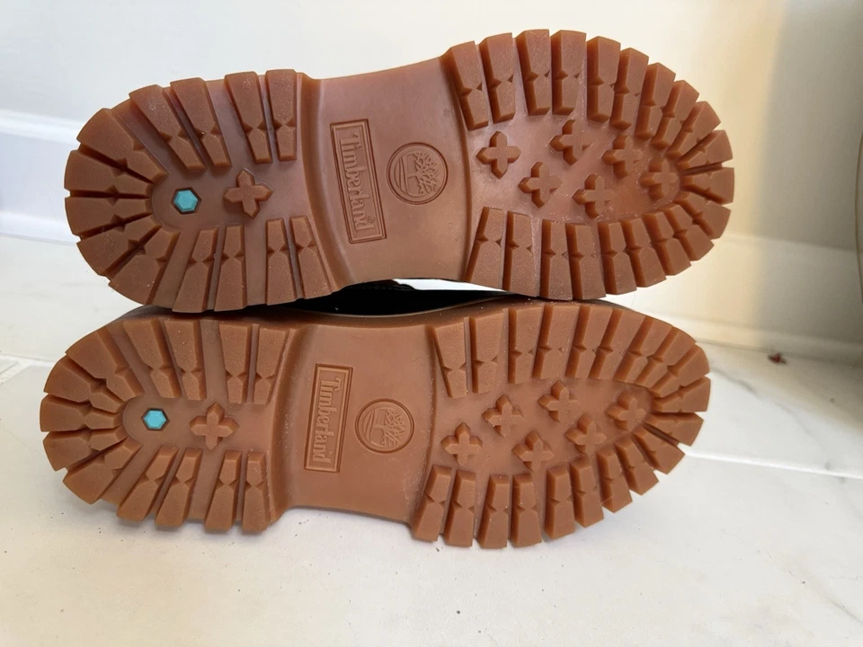 New Without Box Timberland Women’s Size 8 Waterproof Green Leather Boots Shoes - Image 3 of 3