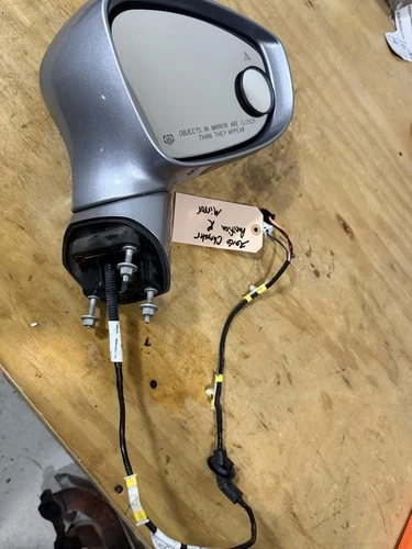 Silver Passenger Side View Mirror Power Heated 2017-19 CHRYSLER PACIFICA