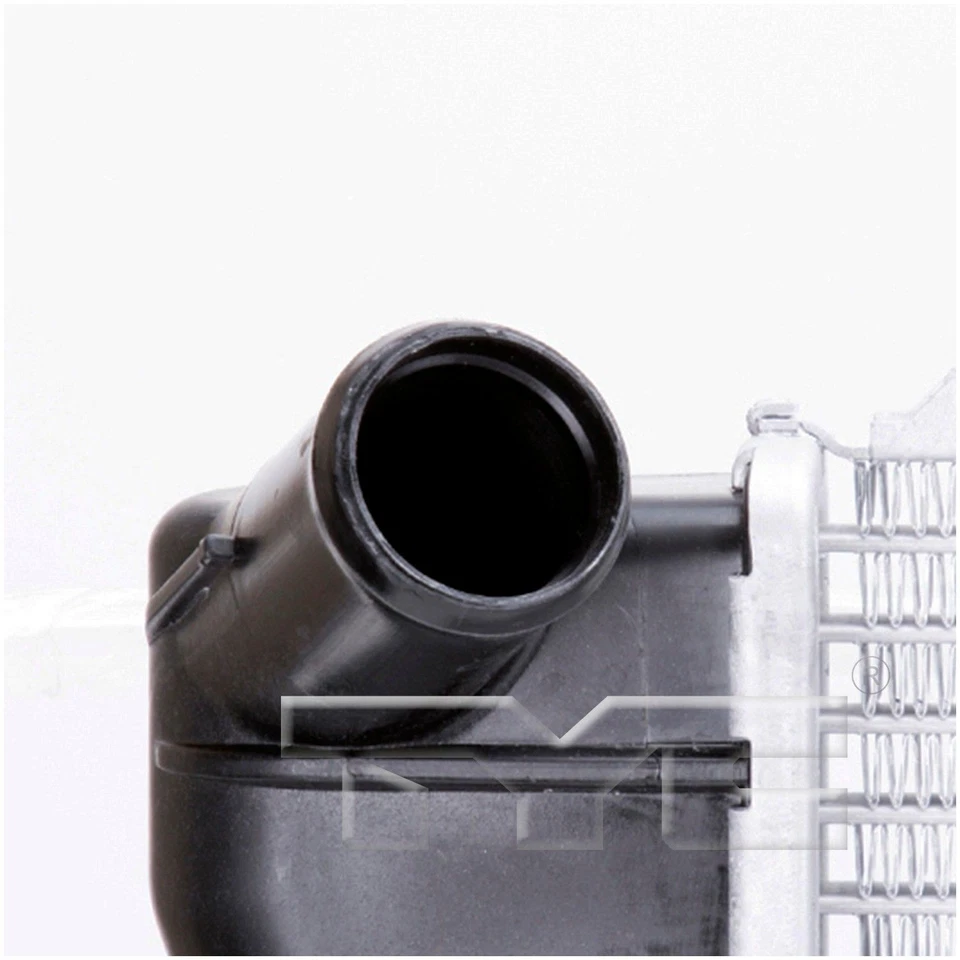 Conjunto de radiador TYC 2710 para 04-08 Grand Prix Impala LaCrosse Monte Carlo Foto 4 de 4