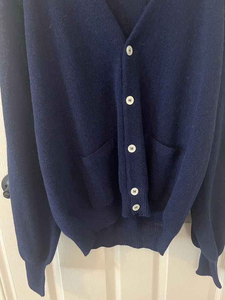 Peruvian Connection Alpaca Cardigan Sweater Navy V-Neck Pockets Mens Size Large - Image 3 of 4