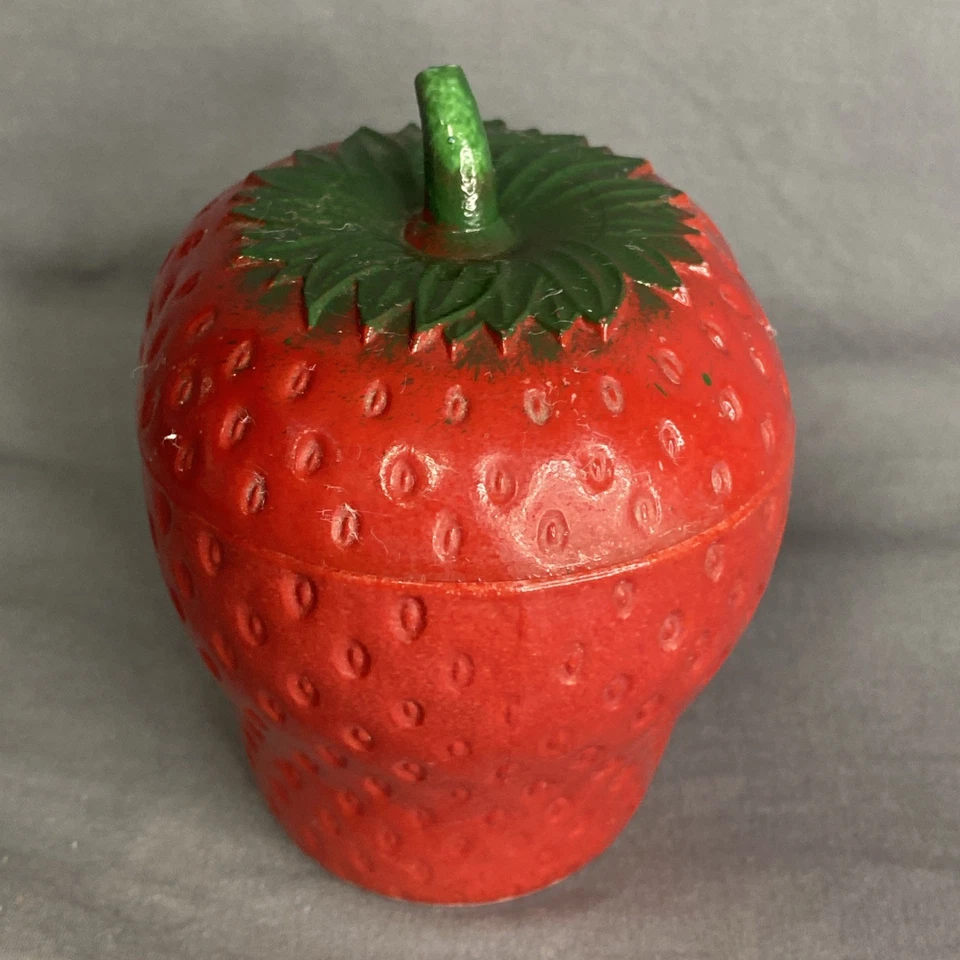 Vintage Hazel Atlas Milk Glass Strawberry Lidded Jam or Jelly Jar - Image 2 of 4