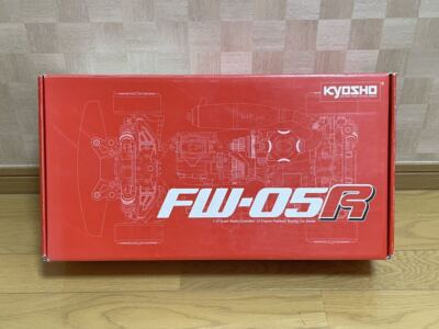 Kyosho FW-05R 1/10 Engine Powered RC Car with Manual F/S Kyosho FW-05R 1/10 Engine Powered RC Car with Manual F/S