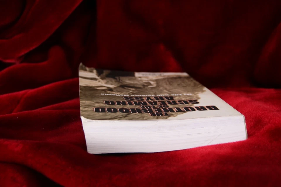 Brotherhood Of The Screaming Abyss by Dennis McKenna paperback signed, inscribed - Image 4 of 4