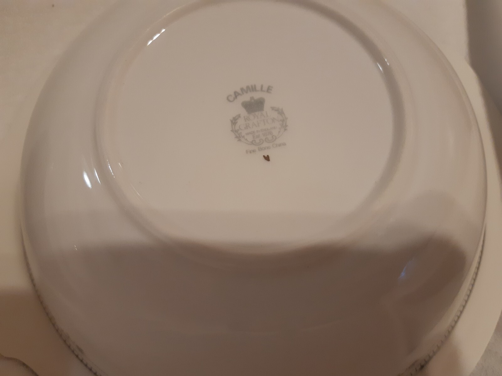 Royal Grafton Fine Bone China Camille Pattern Covered Lid Vegtable
