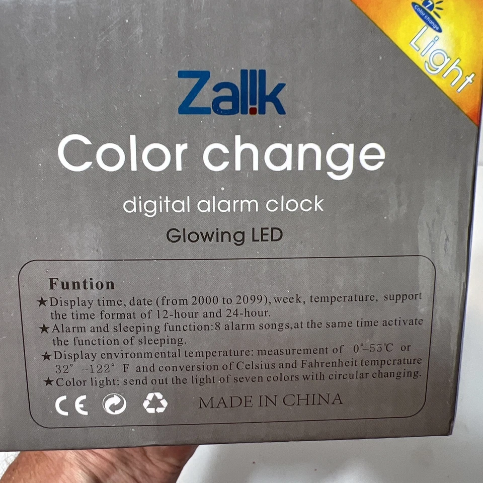 Zalik Kids Alarm Clock Multi Color Change Digital Alarm Clock Glowing LED - Image 4 of 4