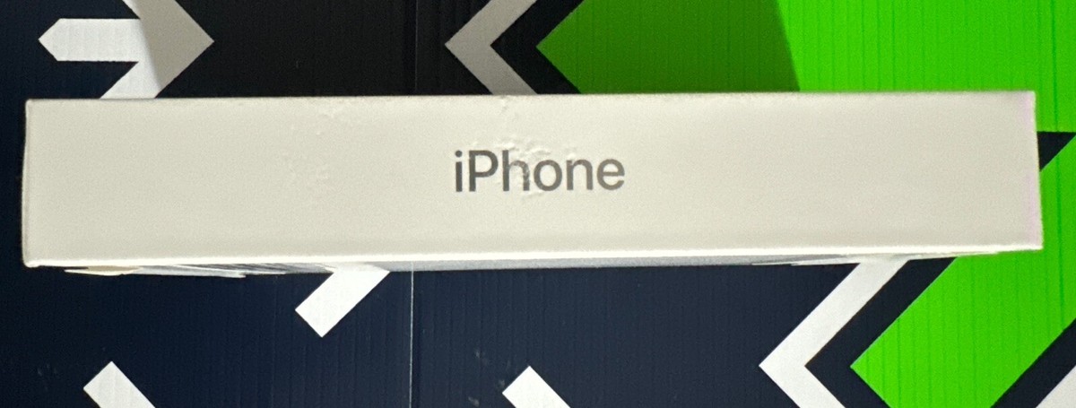 海外版　Apple iPhone 14 Pro Max 256GB ホワイト Amazon.com: Apple iPhone 14 Pro Max, 256GB, Silver