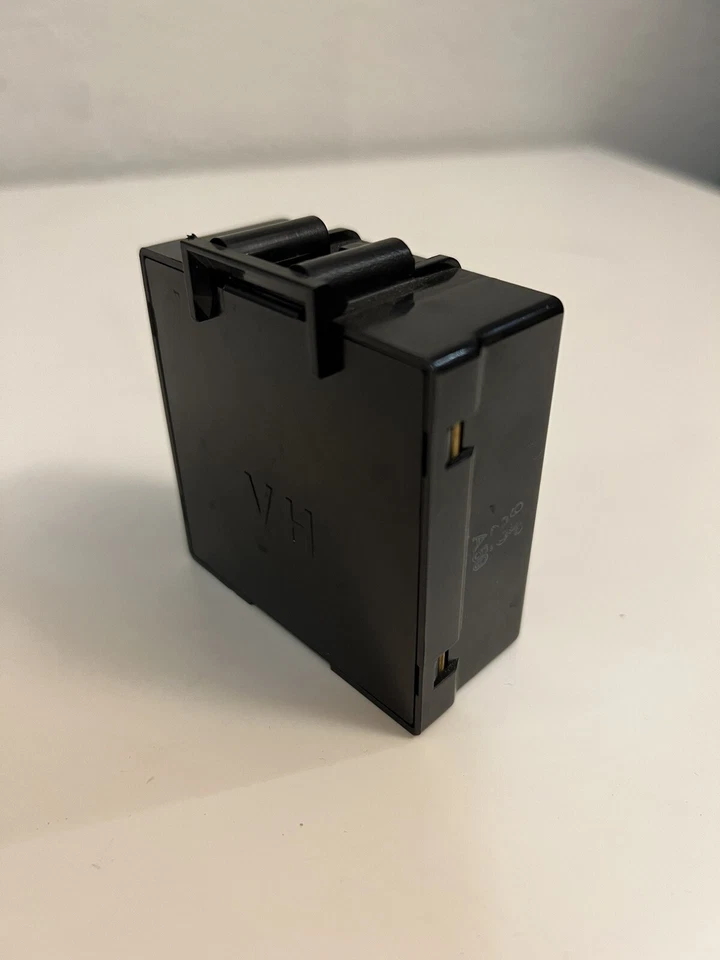 1994-1996 LEXUS ES300 MÓDULO DE FALHA DA LANTERNA TRASEIRA RELÉ ECU TOYOTA 89373-33140 - Imagem 4 de 4