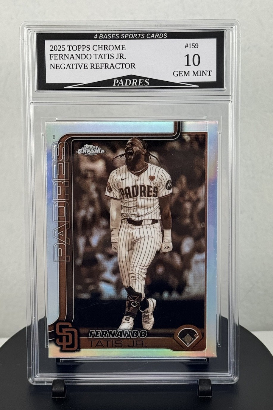 2025 Topps Chrome Fernando Tatis Jr. Negative Refractor Card #159 Gem Mint 10!