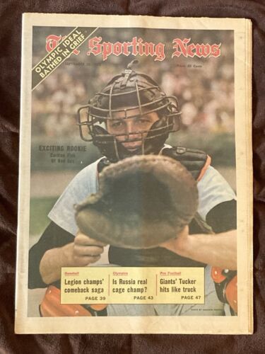 The Sporting News - September 23, 1972 - Carlton Fisk Rookie Year Boston Red Sox