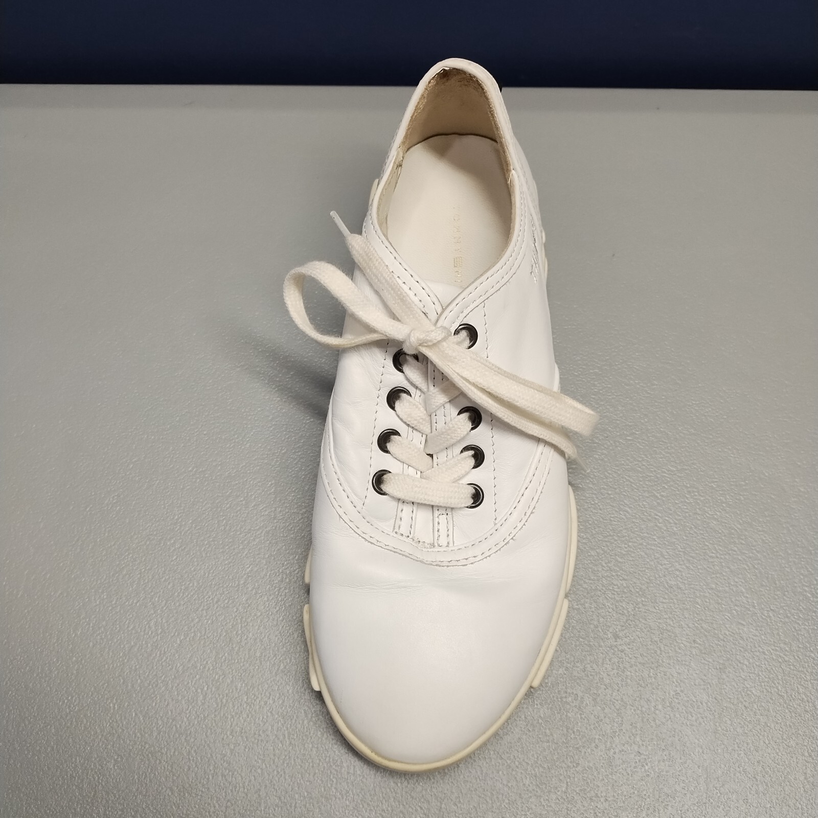 Tommy Hilfiger Gigi Haded Sneakers Womens Sz 6.5 White Round Toe Comfort Lace Up thumbnail 19