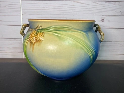 Roseville Art Pottery Jardiniere Blue Pinecone Pattern 632-7”
