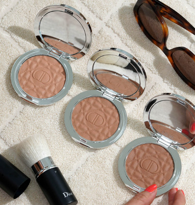 NIB 100% Authentic DIOR  Forever Nude Jumbo Bronzer,0.6 oz / 18 g,4 colors.
