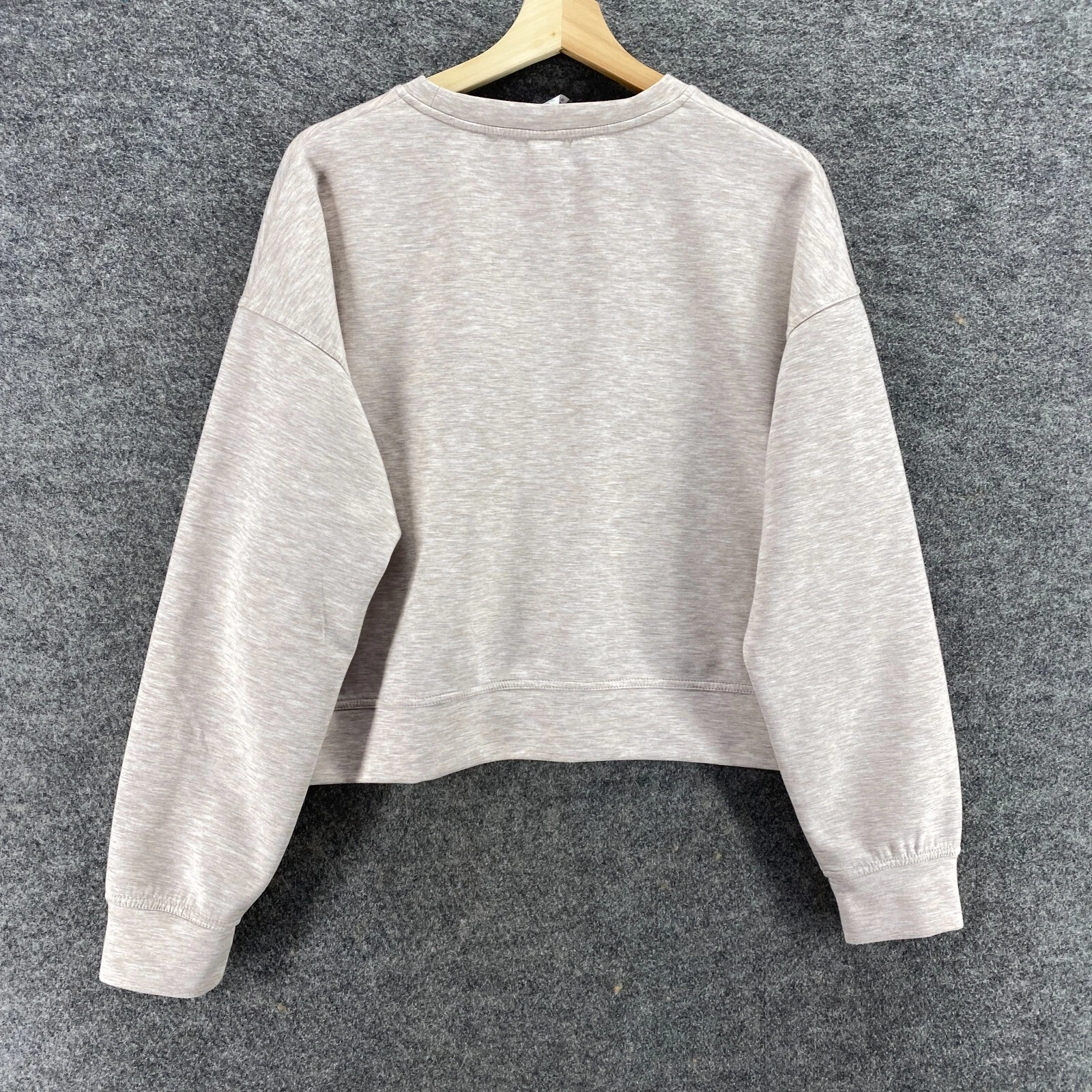 yogalicious crew neck long sleeve pullover sweatshirt