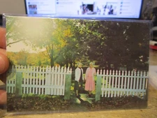 N5 NEW HAMPSHIRE Old Postcard Canterbury Shaker Village Church Lane Sisters Gate