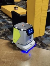 PUDU CC1 Intelligent Commercial Cleaning Robot