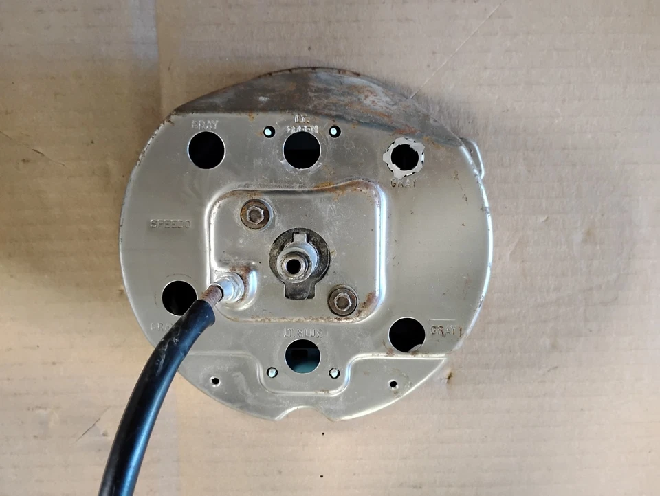 Velocímetro Chevy Corvette С3 74-77 usado en buen estado Foto 2 de 4