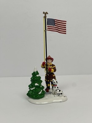    Vintage 2001 Department 56 Snow Village  Raising the Flag  Figurine #55154  