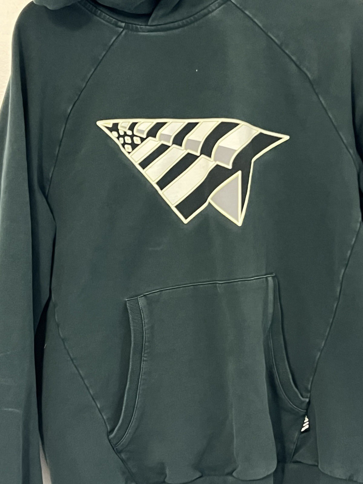 Paper Planes Flag Set size Medium - image 4