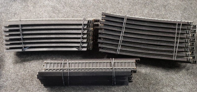 23  Power Loc Track Lot HO Life Like 16Curves  7Straights.............. (C5B3)