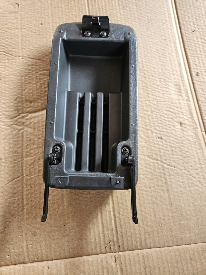 ☄️☄️ Apoyabrazos tapa consola central Toyota Celica 1990-1993 OEM NEGRO  Foto 3 de 4