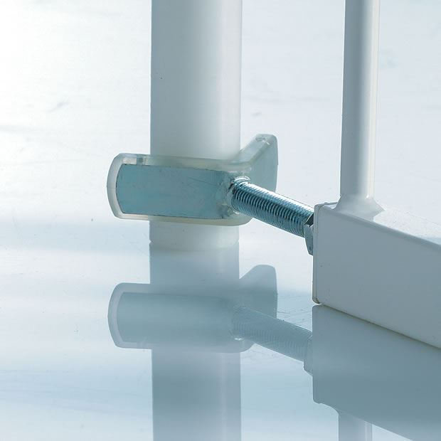 BabyDan Connect Pressure Fix Stair Gate to Rounded Bannister Posts Y Spindle BabyDan Connect Pressure Fix Stair Gate to Rounded Bannister Posts Y Spindle