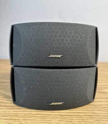 Bose AV3-2-1 II Media Center Speaker System With Remote + Cords