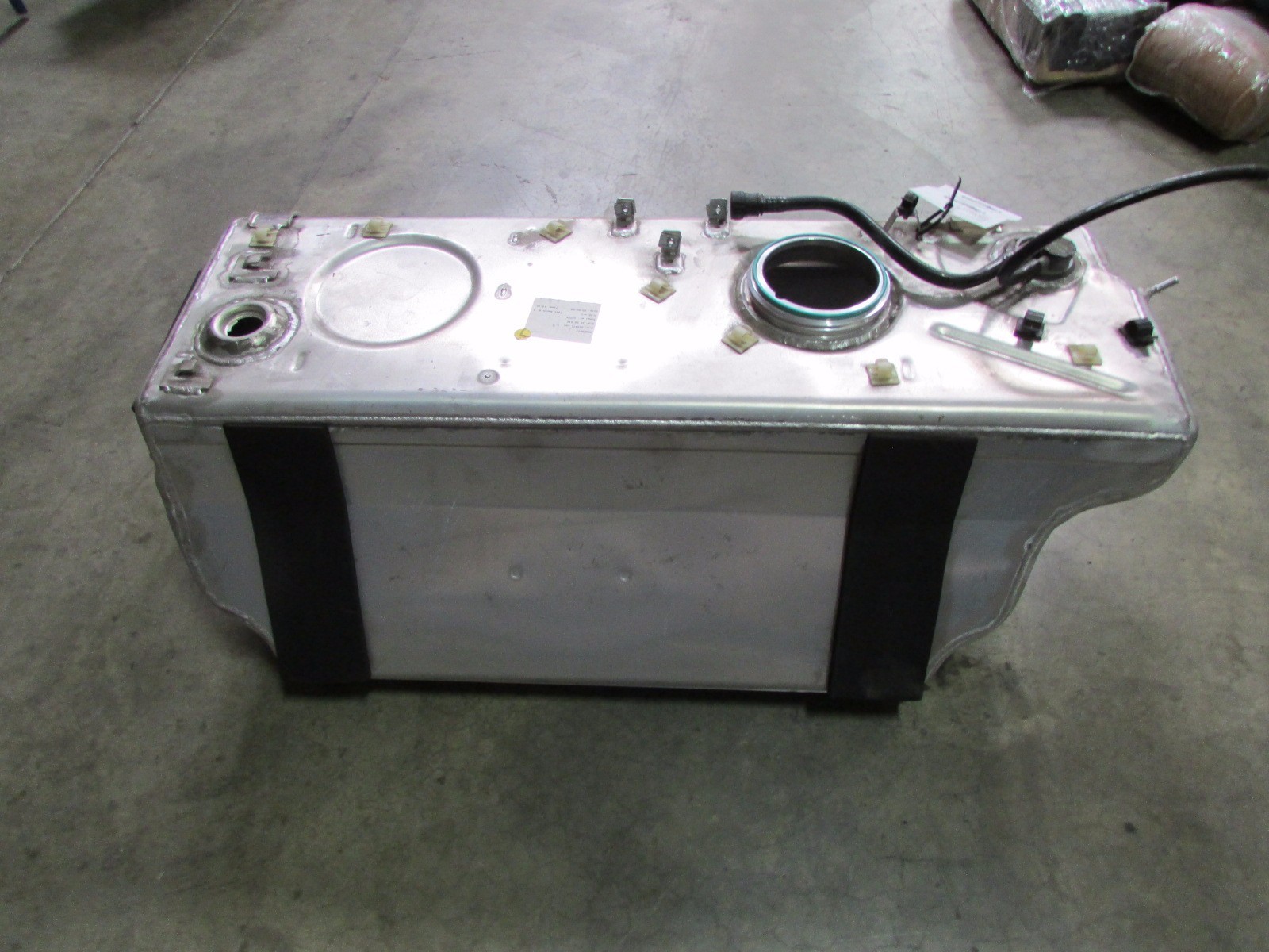 Maserati Quattroporte Fuel Tank, Gas Tank, Used P/N 215473