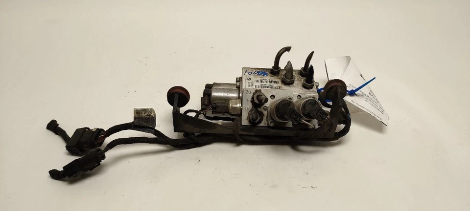 Front Brake Parts Misc Dynamic Drive Valve Block Fits 2008 BMW 535i OEM Foto 4 de 4