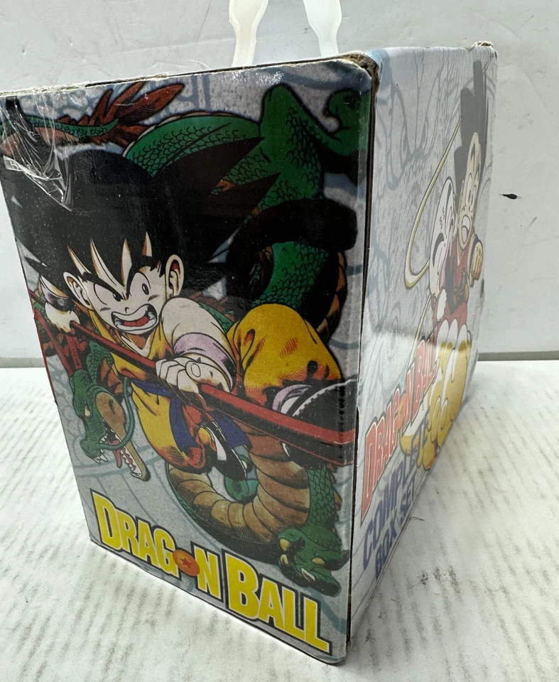 Dragon Ball Z Complete Box Set Vols. 1-16 with Premium Paperback Box Set - Image 4 of 4
