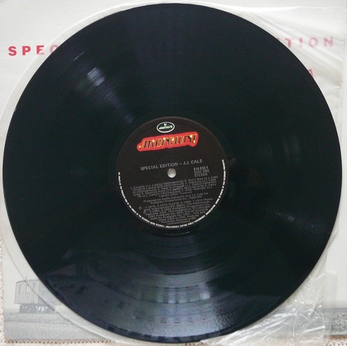 J. J. CALE Special Edition Rare LP Vinyl Record 1984 Mercury 818 633-1 - Picture 3 of 4