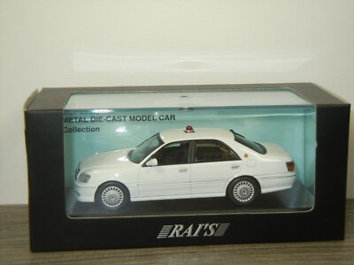Toyota Crown 3.0 Unmarked Patrol Car 2003 - Rai's 1:43 in Box *47686