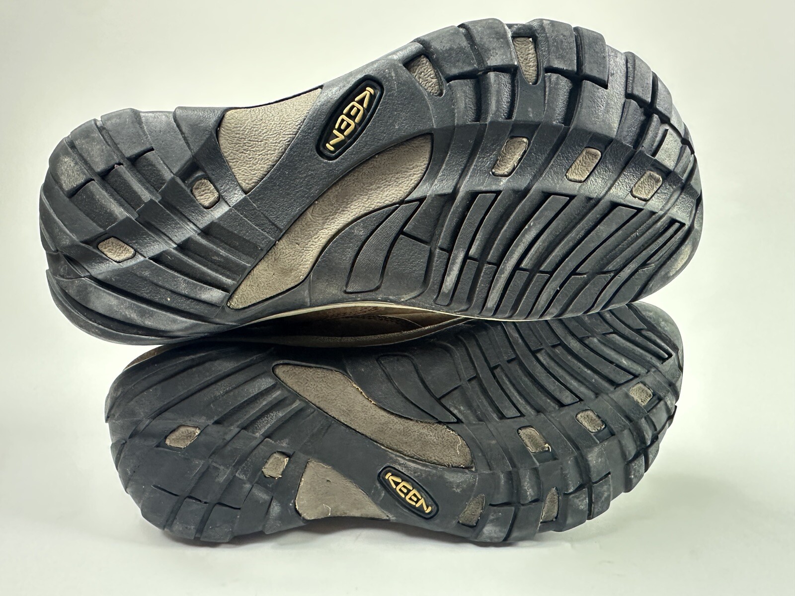 Scarpe Keen Toyah donna 7 5 pelle nabuk marrone comode da passeggio escursionismo sneakers