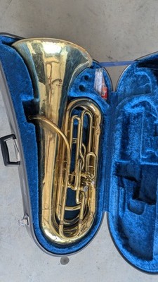 Yamaha Tuba YBB-103 3/4 with Hard Case