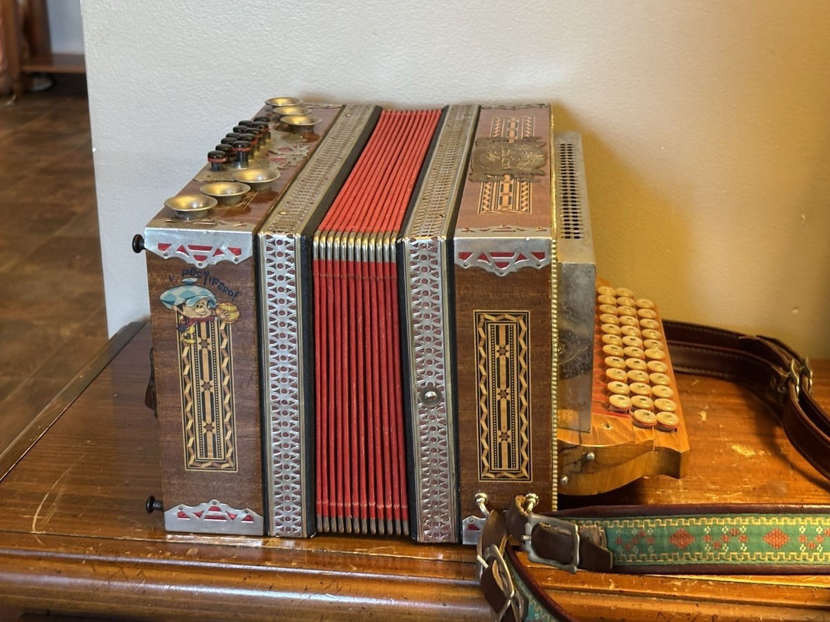 Slovenian Albin Pecaver 3 Row Diatonic Button Box Accordion