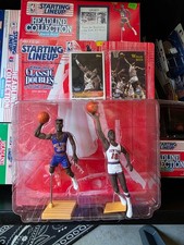 1997 Patrick Ewing/Willis Reed Classic Double Starting Lineup Figures