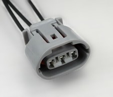 For Nissan Sentra, L4, 2.5l 2007-11 Alternator Pigtail Harness Plug Connector