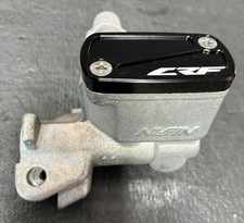Honda CR500 Front Brake Master Cylinder OE Used fits 96-01  P/N 45510-KCE-671