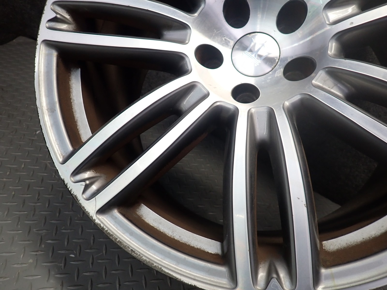 Maserati Quattroporte 2014-2021 Wheel