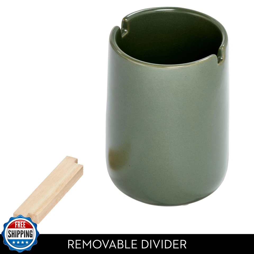 Soporte para cepillo de dientes iDesign Ceramic Earth Collection con división de madera de paulownia Foto 4 de 4