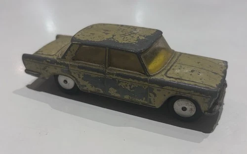Vintage Corgi Toys No. #217 Fiat 1800 Diecast Car