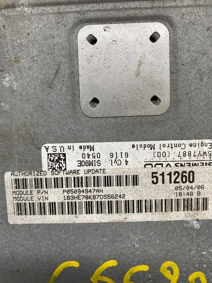 Dodge Caliber 2007 computador cerebro motor control ECM p05094947ah C6690 PS Foto 4 de 4