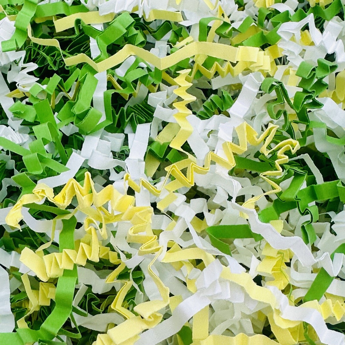 1 Pound Of Christmas Themed Crinkle Paper Shred For Gift Baskets And Packaging