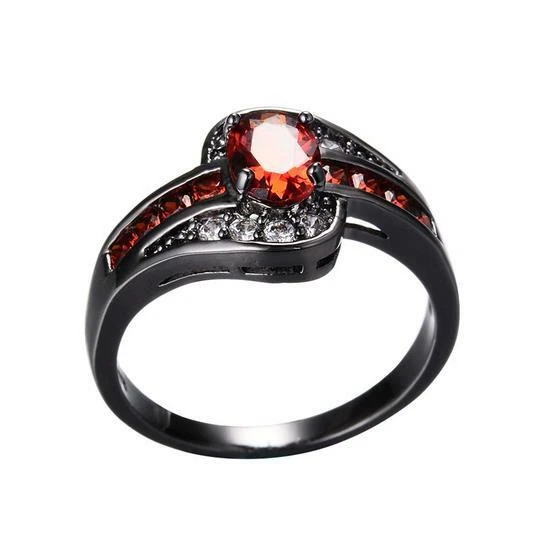 Anillo enchapado en rodio blanco o negro con diamantes y rubí rojo corte ovalado de piedra de nacimiento de julio Foto 3 de 4