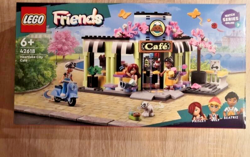 LEGO Friends Heartlake City Café 42618 Toy Building Kit 426 pcs