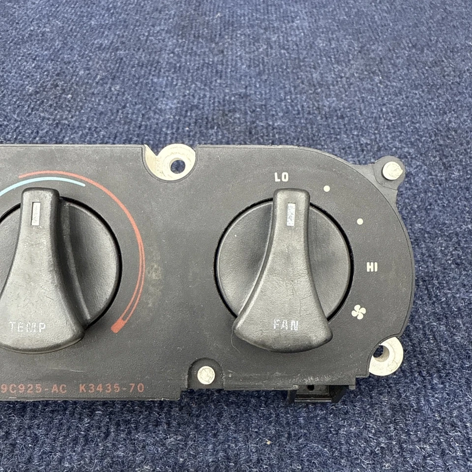 Ford Mustang 1987-1989 calefacción aire acondicionado control de clima OEM Foxbody E6DH-19C925-AC Foto 4 de 4