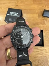 Omega x Swatch BLACK Snoopy Moonswatch Mission to the Moonphase New Moon