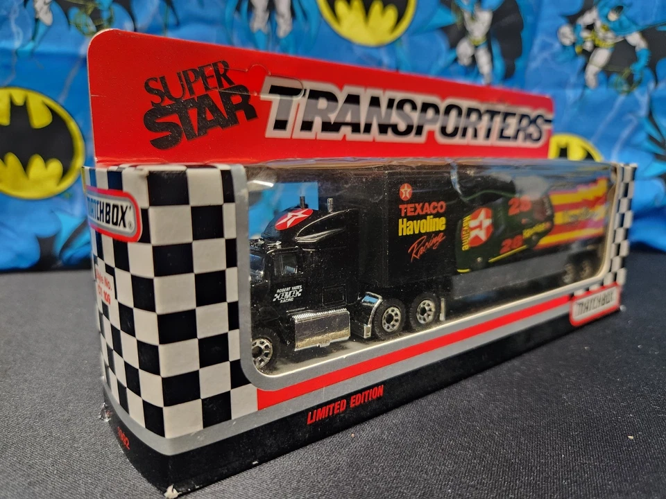 1992 Matchbox Superstar Transporters Davey Allison #28 Texaco Havoline Hauler - Image 3 of 4