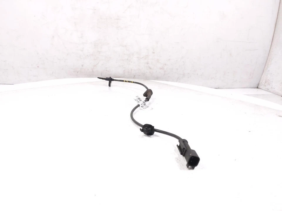 Ford Mustang GT 2015-2023 rueda trasera pasajero abs sensor antifreno Fr3c2190ba Foto 3 de 4